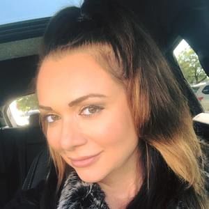 Meet your Posher, Claudia